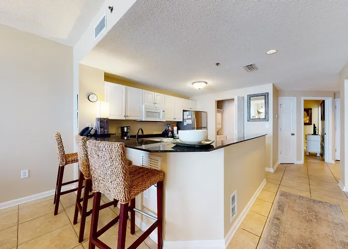 The Club 1104b Apartment